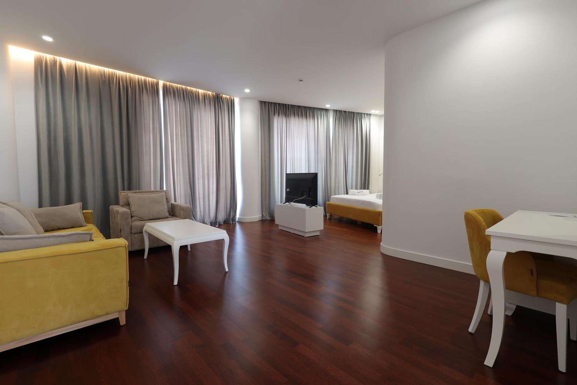 Harbour Hotel Sarande Exterior photo