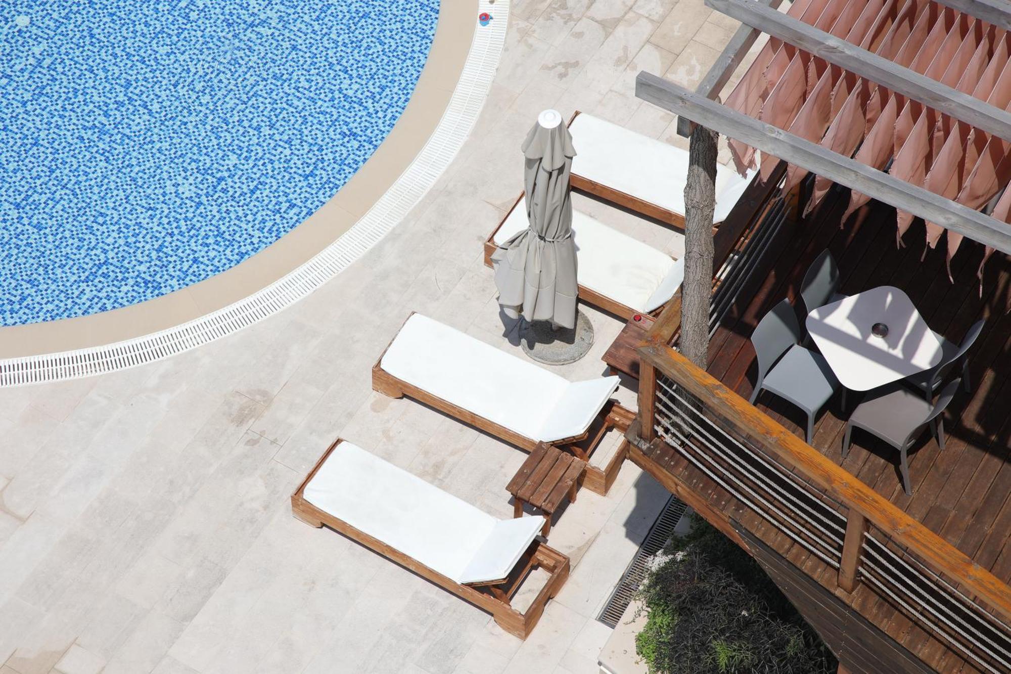 Harbour Hotel Sarande Exterior photo